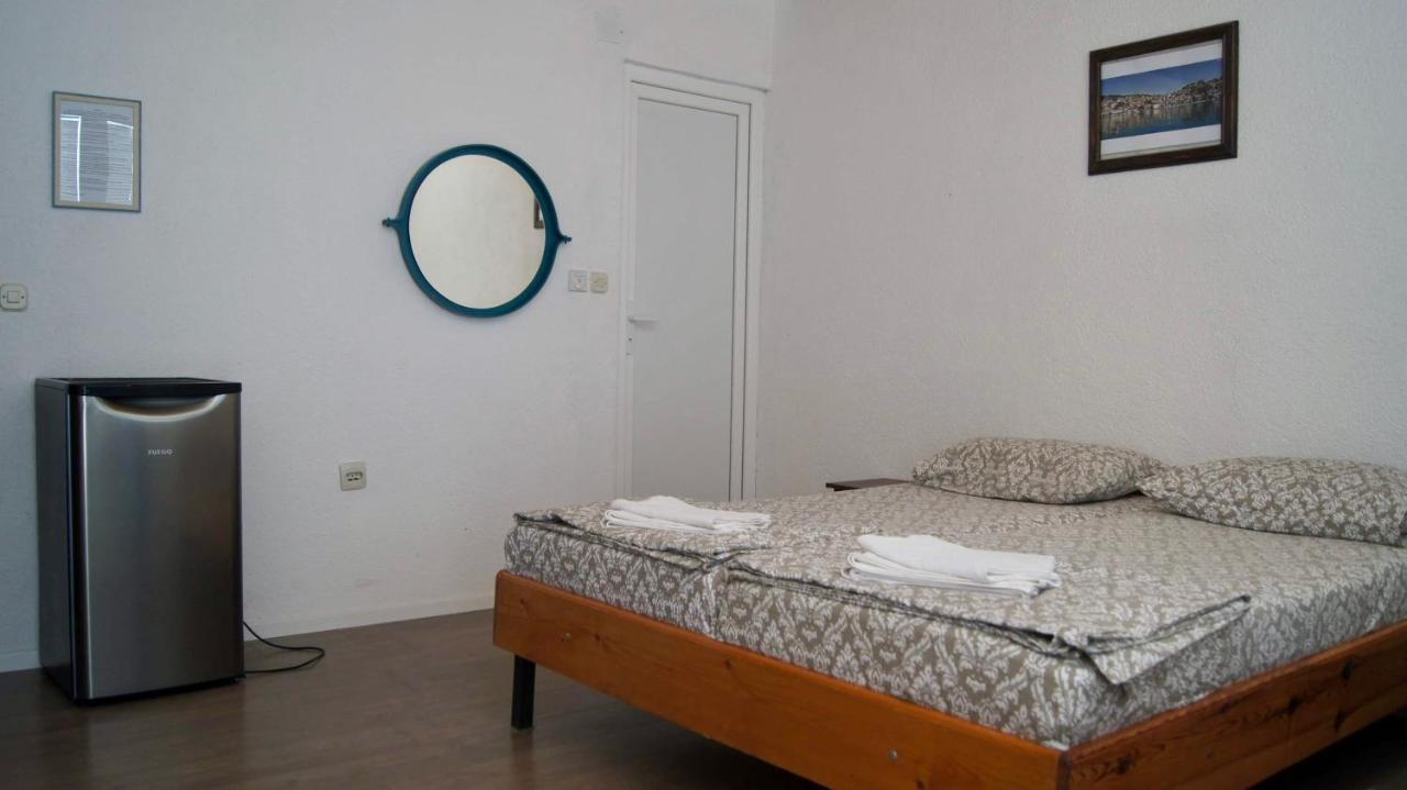 אוהריד Villa Megdani B מראה חיצוני תמונה
