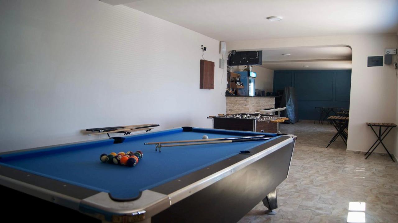 אוהריד Villa Megdani B מראה חיצוני תמונה