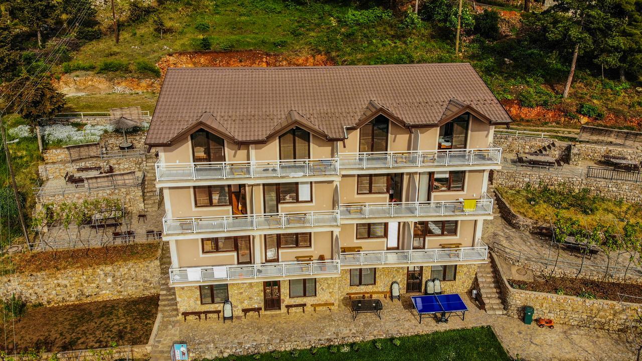 אוהריד Villa Megdani B מראה חיצוני תמונה