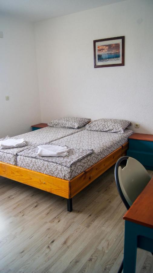 אוהריד Villa Megdani B מראה חיצוני תמונה